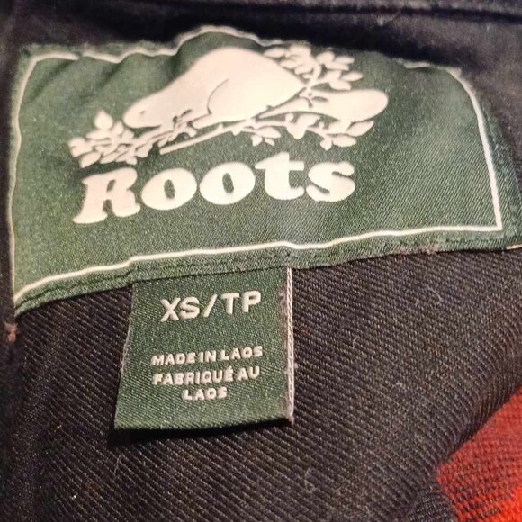 ROOTS Park Woman's Plaid Shirt Red & Black Flannel Button Down  XS - Picture 11 of 12